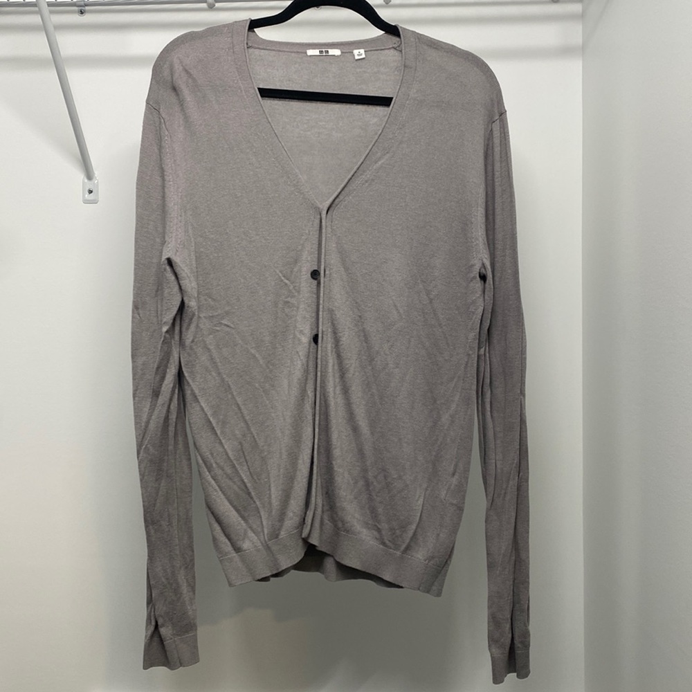 Uniqlo men’s medium cardigan